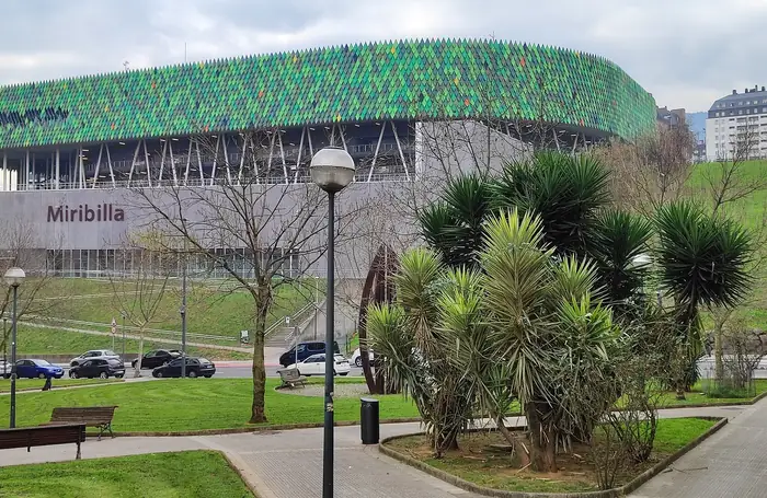 Pabellón Bilbao Arena en el barrio de Miribilla