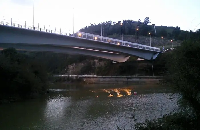 Puente de la Supersur, autopista de peaje en Bizkaia